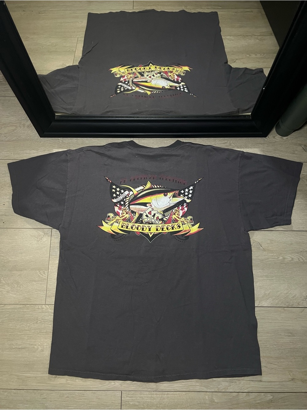 Y2K 2000s “Lucky Bloody Decks” Pin Up Aces Fishing Shirt